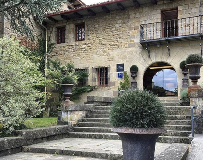 HOTEL LUZE EL TORO