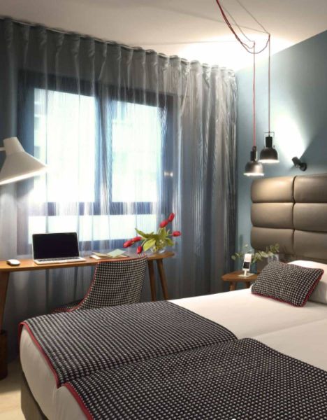 hotel pamplona plaza