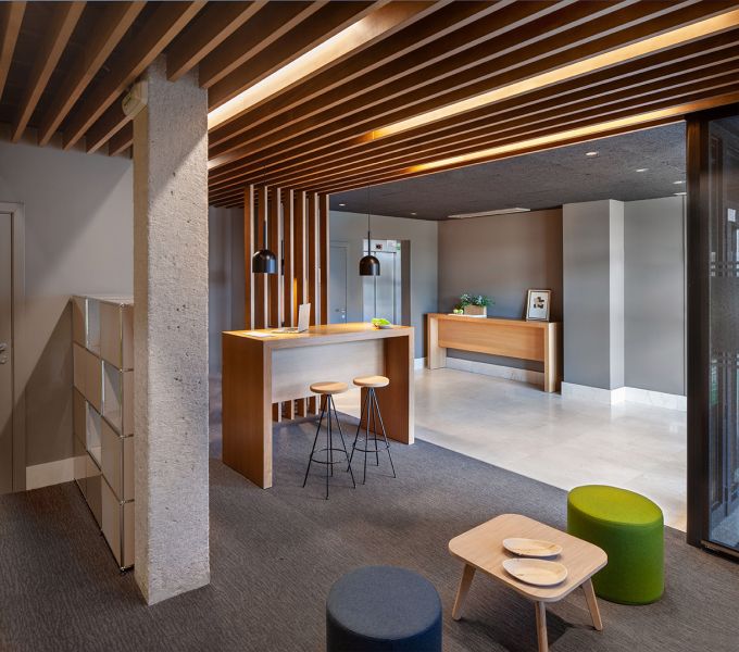 Ibis Styles Pamplona No&aacute;in